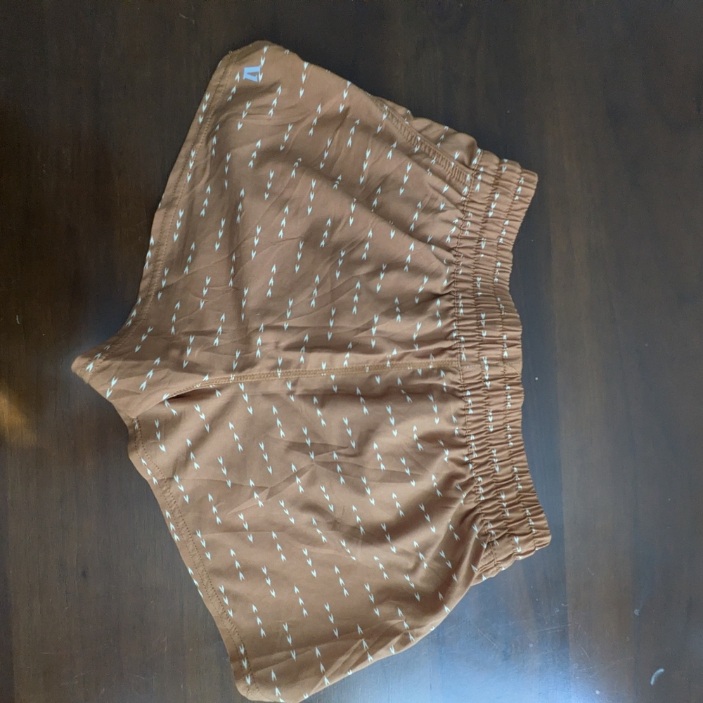 Vuori The Rise The Shine Brown Patterned Running Shorts Women’s Small - Picture 4 of 6